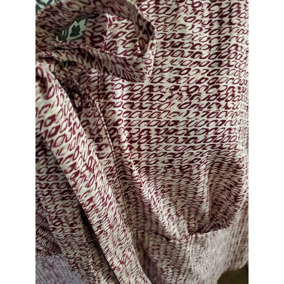 Perfect for work women's sleeveless mauve blouse - Picture 2 of 3